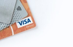 Comment obtenir une carte Visa Premier ou MasterCard Gold gratuite