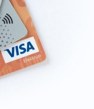 Comment obtenir une carte Visa Premier ou MasterCard Gold gratuite