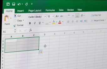 Vous travaillez dans le secteur des finances _ Voici pourquoi vous devriez investir dans une formation Excel